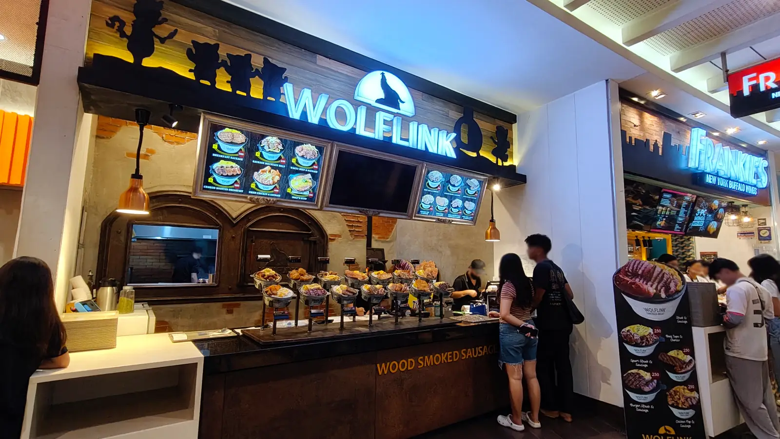 WOLFLINK in SM Megamall